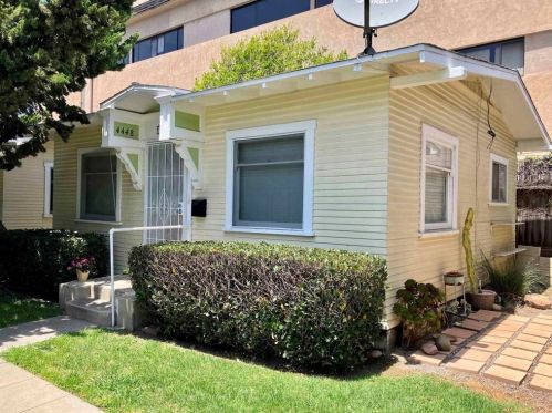 4438-50 Park Blvd, San Diego, CA 92116-4034