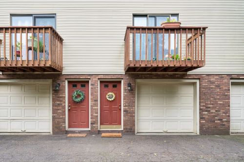 120 Main St, Meriden, CT 06450-5604