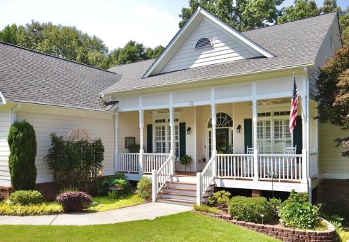 117 Shagbark Trl, Holly Springs, GA 30115-4923