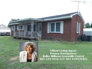 11 Walton Dr, Williamston, SC 29697-1247