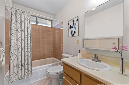 3838 Claudine St, Honolulu HI  96816-4331 exterior