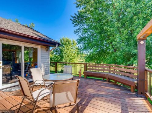 631 17th Ave, Saint Paul MN  55112-6522 exterior