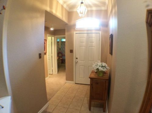 5912 Meadowglen Dr, Argyle TX  76226-2259 exterior