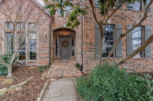 3331 Mayfair Ln, Lewisville, TX 75077-1829