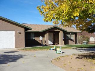 10600 4 Ave, Hesperia CA  92345-2031 exterior