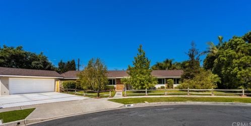 608 Tudor Pl, Anaheim, CA 92801-4725