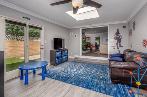 755 Janss St, Anaheim CA  92805-2569 exterior