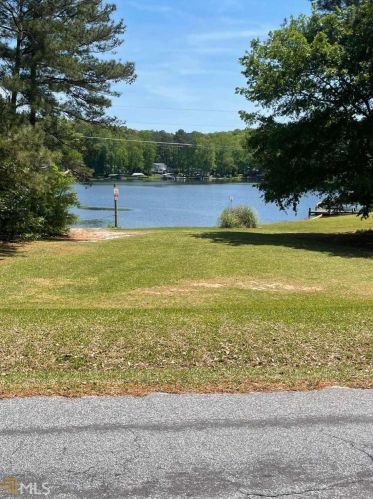 2427 Hi Roc Cir, Conyers GA  30012-2409 exterior