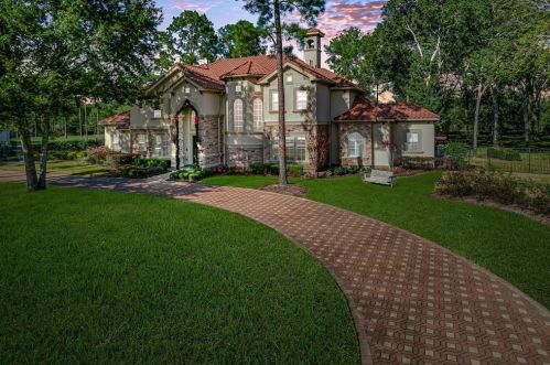 2115 Countryshire Ln, Richmond, TX 77406-3192