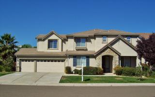 1132 Lauchert Pl, Galt, CA 95632-3183