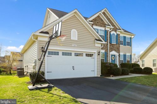 11685 Hopyard Dr, Owens, VA 22485-2443