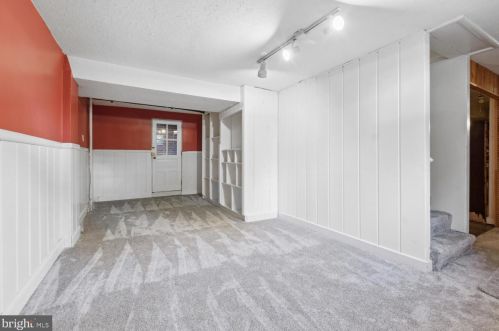 815 Davis Ave, Silver Spring MD 20912-6472 exterior