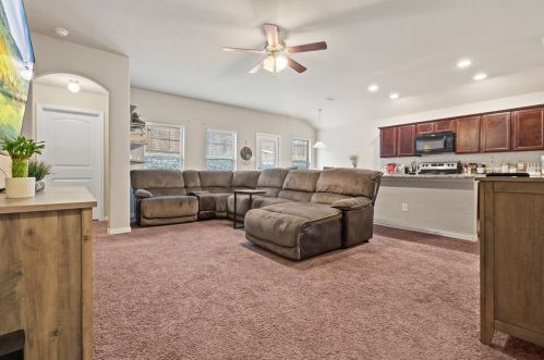 2337 Old Leonard St, Fort Worth TX  76119-5543 exterior