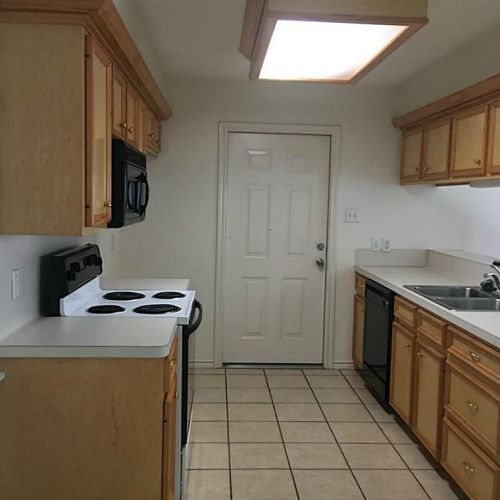1706 Hazelwood St, Conroe TX  77301-4082 exterior