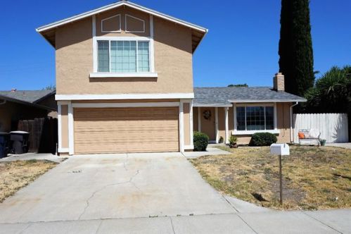 1500 Mcdermott Dr, Tracy, CA 95376-3237