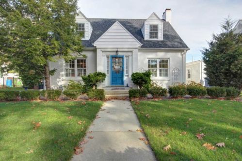806 William St, Champaign, IL 61820-5833