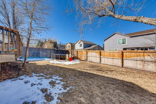 5509 Versailles St, Denver CO  80015-6659 exterior