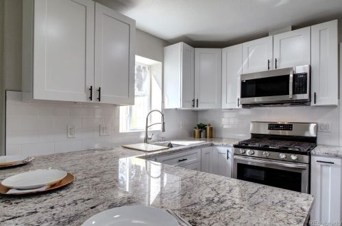 2665 Olive St, Denver CO  80207-2916 exterior