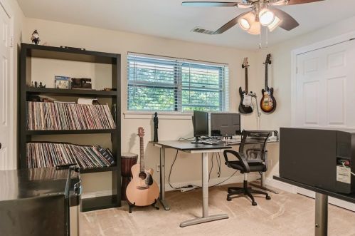 3109 Ridgedale Dr, Garland TX 75041-4508 exterior