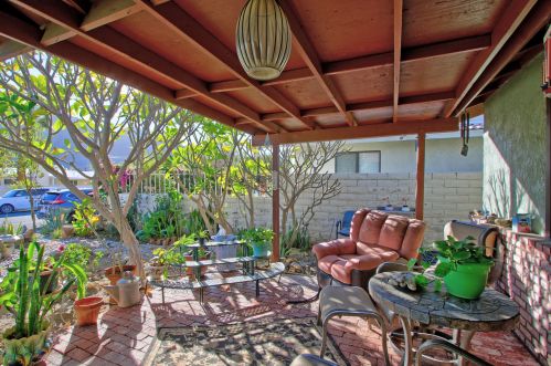 54405 Avenida Alvarado, La Quinta, CA 92253-3690