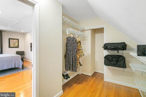 9111 Louis Ave, Silver Spring MD  20910-2129 exterior