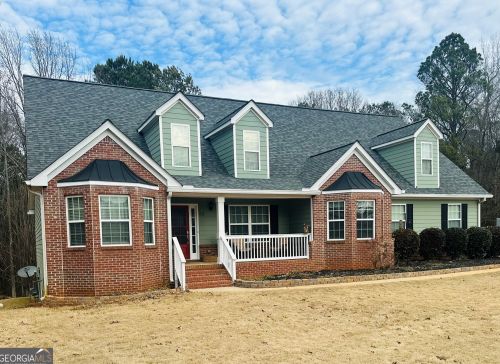 40 Lilac Ln, Porterdale, GA 30016-7400
