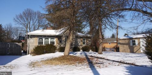 3108 Boas St, Harrisburg, PA 17103-2133