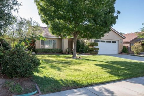 14764 Wakefield Dr, El Mirage, CA 92301-4009