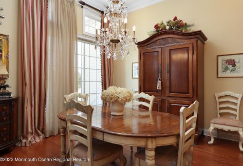 9 Majestic Dr, Tinton Falls NJ 07724-4760 exterior