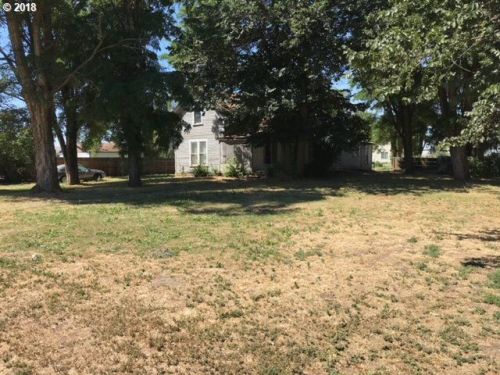 411 Harrison St, Helix, OR 97835-0013