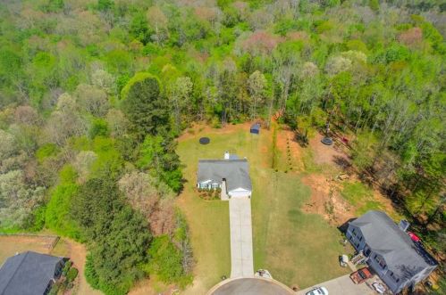 1407 Gin Mill Ct, Monroe, GA 30656-3531