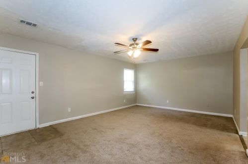 6163 Katherine Rd, Rex GA  30273-1117 exterior