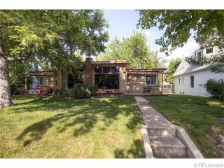 348 Ogden St, Denver CO  80210-4523 exterior