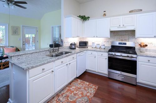 3145 Goldmist Dr, Buford GA  30519-7815 exterior