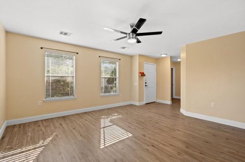 17900 Cutback Dr, Webberville TX  78653-4655 exterior