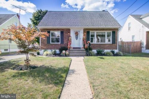 109 Hillwood Ave, Trenton, NJ 08620-1219