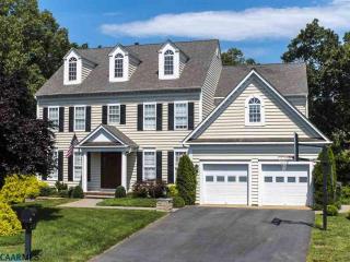 1118 Pike Pl, Charlottesville, VA 22901-0676