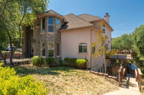 693 Encina Dr, Folsom, CA 95762-3553