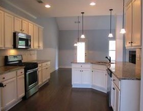 216 Mill Stone Dr, Dawsonville, GA 30534-3419