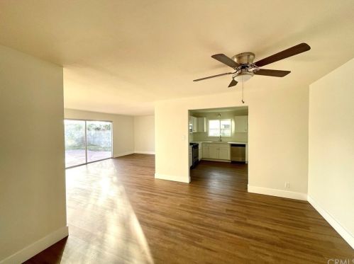 4254 Polk St, Riverside, CA 92505-2964