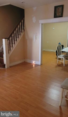 615 61 St, Philadelphia PA 19142-3514 exterior