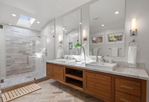 1330 Fairway Dr, Los Altos CA 94024-5358 exterior