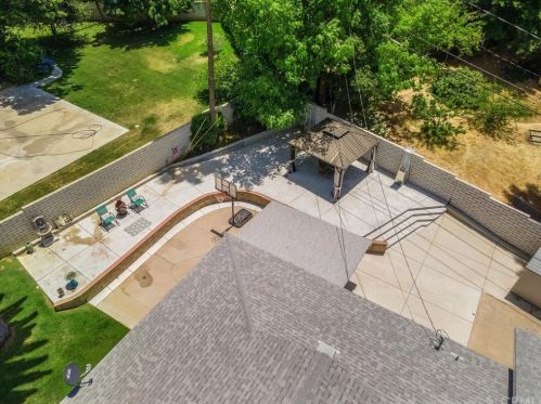 2321 Daventry Rd, Riverside CA  92506-1531 exterior
