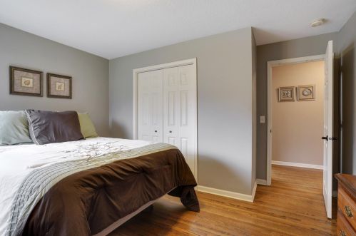 851 7 Ave, Saint Paul MN  55112-2715 exterior