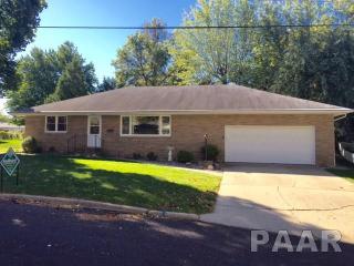 2216 Sunset Dr, Pekin, IL 61554-5365