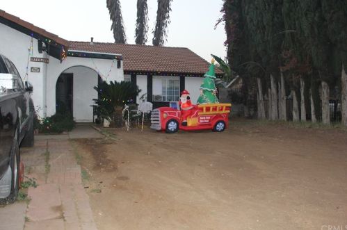 6897 Dorinda Dr, Riverside CA  92503-1144 exterior