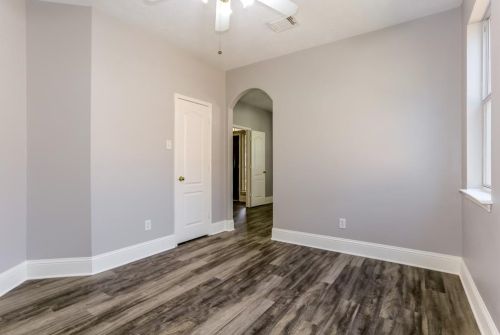 2207 Stoneycreek Park Ct, Conroe TX  77385 exterior