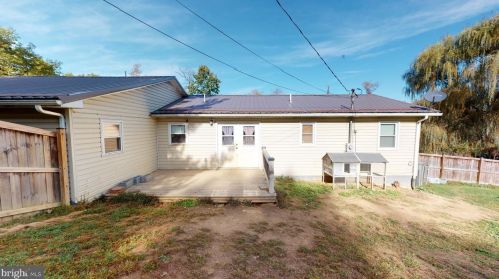 3332 Mountain Rd, Wardensville WV 26851-8279 exterior