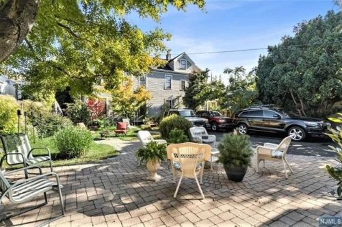 37 Portland Pl, Montclair NJ  07042-2821 exterior
