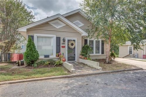 299 13th St, Cramerton, NC 28032-1303